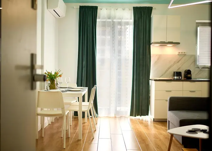 Seavibes Promenada 3* 那沃达利