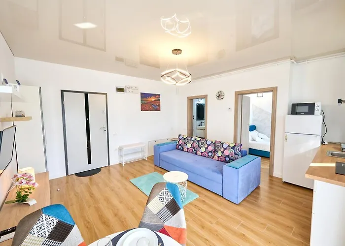 Seavibes Promenada Navodari